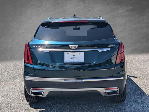 2025 Cadillac XT5 FWD Premium Luxury