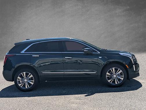 2025 Cadillac XT5 FWD Premium Luxury
