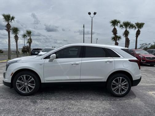 2025 Cadillac XT5 FWD Premium Luxury