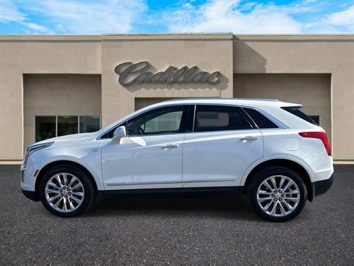 2018 Cadillac XT5 Platinum