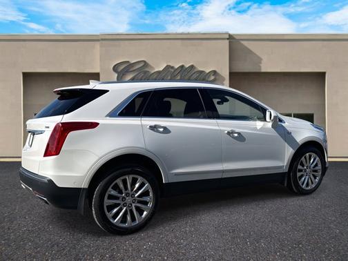 2018 Cadillac XT5 Platinum