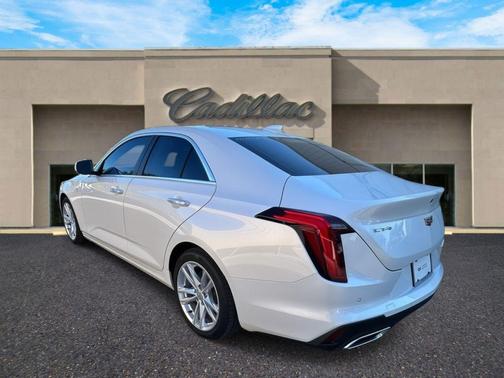 2025 Cadillac CT4 Luxury RWD