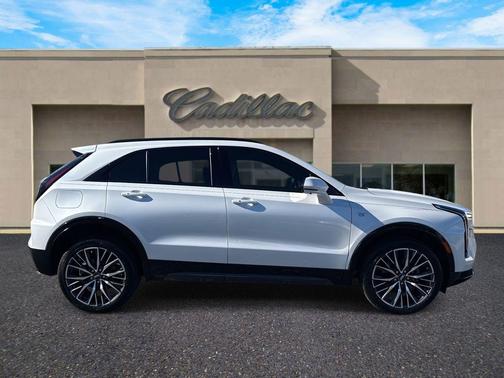 2025 Cadillac XT4 Sport