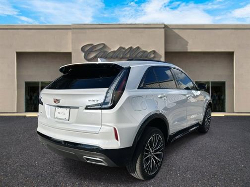 2025 Cadillac XT4 Sport