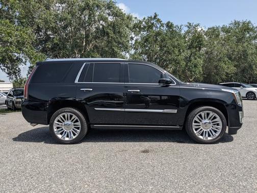 2016 Cadillac Escalade Platinum