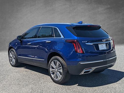 2025 Cadillac XT5 FWD Premium Luxury