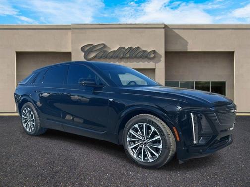 2024 Cadillac LYRIQ Sport