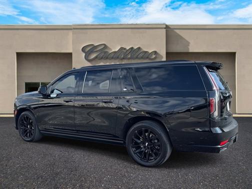 2023 Cadillac Escalade ESV Sport Platinum