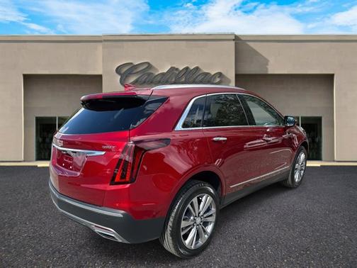 2025 Cadillac XT5 AWD Premium Luxury