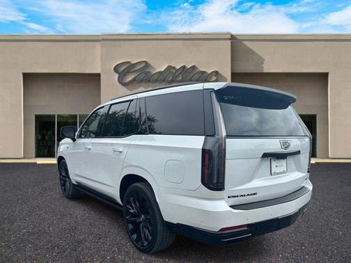 Crystal White Tricoat 2025 Cadillac Escalade Sport Platinum