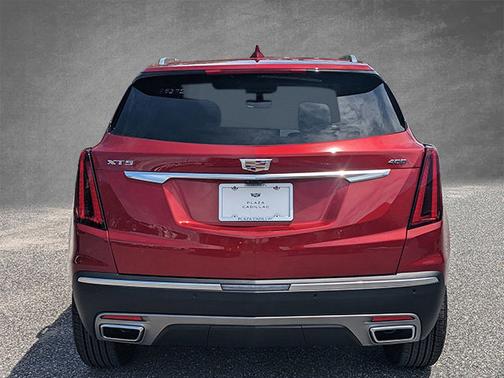 2025 Cadillac XT5 FWD Premium Luxury