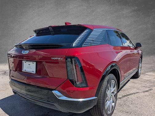 2025 Cadillac OPTIQ Luxury