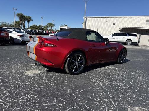 2016 Mazda MX-5 Miata Grand Touring