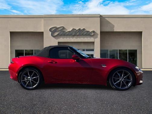 2016 Mazda MX-5 Miata Grand Touring
