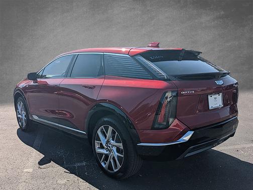 2025 Cadillac OPTIQ Luxury