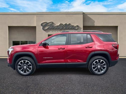 2025 GMC Terrain AWD Elevation