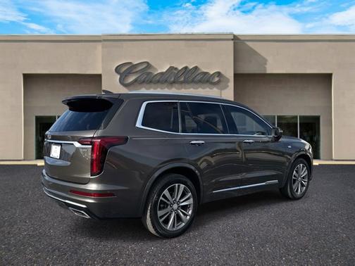 2020 Cadillac XT6 Premium Luxury FWD
