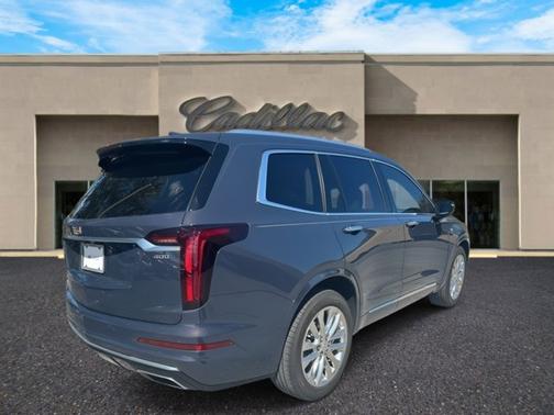 2024 Cadillac XT6 Premium Luxury FWD