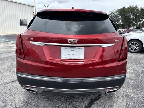 2025 Cadillac XT5 FWD Premium Luxury
