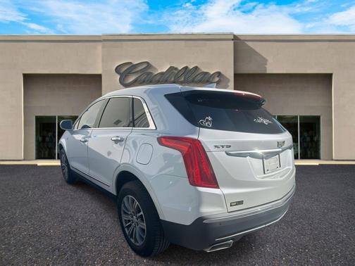 2017 Cadillac XT5 Luxury