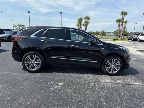2025 Cadillac XT5 FWD Premium Luxury