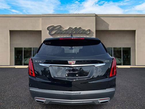 2025 Cadillac XT5 FWD Premium Luxury