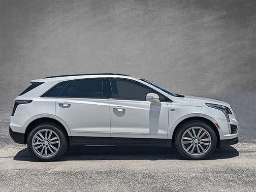2025 Cadillac XT5 AWD Sport
