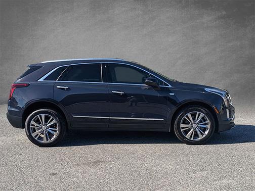 2025 Cadillac XT5 FWD Premium Luxury