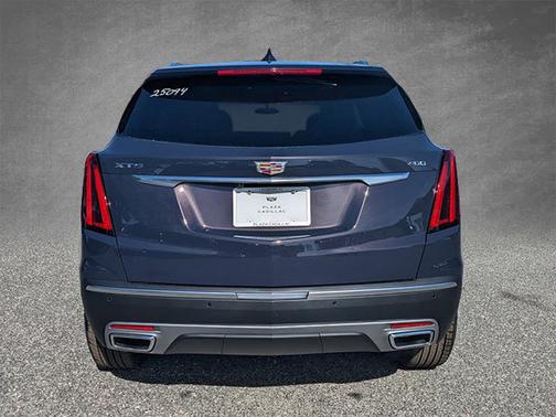 2025 Cadillac XT5 FWD Premium Luxury