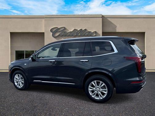 Wilder Metallic 2023 Cadillac XT6 Luxury FWD