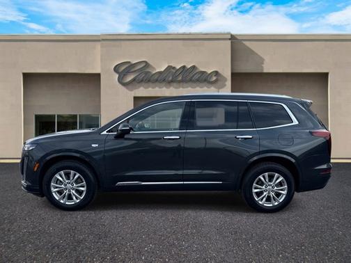 Wilder Metallic 2023 Cadillac XT6 Luxury FWD