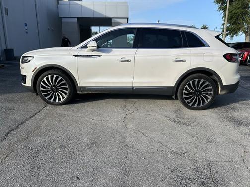 2019 Lincoln Nautilus Black Label