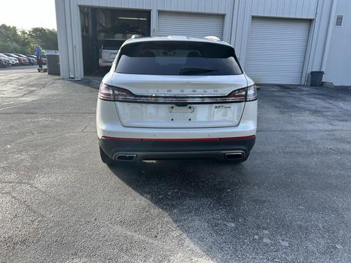 2019 Lincoln Nautilus Black Label