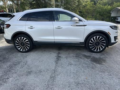 2019 Lincoln Nautilus Black Label