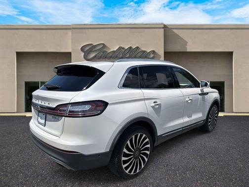 2019 Lincoln Nautilus Black Label