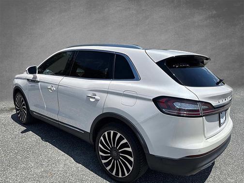 2019 Lincoln Nautilus Black Label