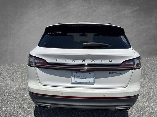 2019 Lincoln Nautilus Black Label