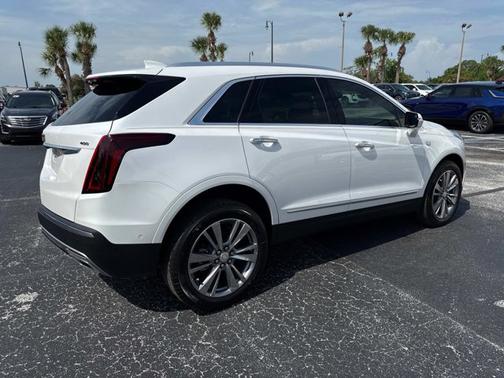 2025 Cadillac XT5 AWD Premium Luxury