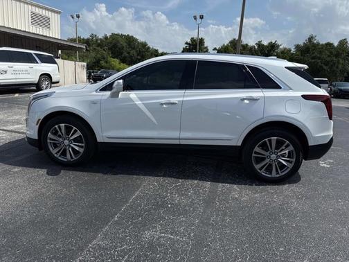 2025 Cadillac XT5 AWD Premium Luxury