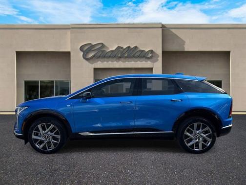 Coastal Blue Metallic 2026 Cadillac OPTIQ Premium Luxury