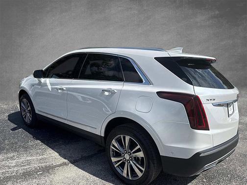 2025 Cadillac XT5 FWD Premium Luxury