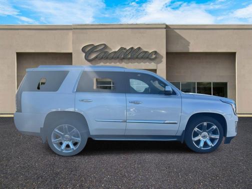 2015 Cadillac Escalade Luxury