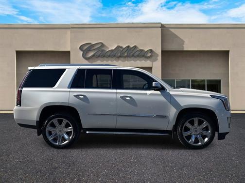 2015 Cadillac Escalade Luxury