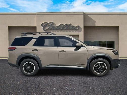 2024 Nissan Pathfinder Rock Creek 4WD