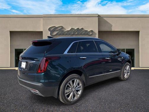 Emerald Lake Metallic 2026 Cadillac XT5 Premium Luxury