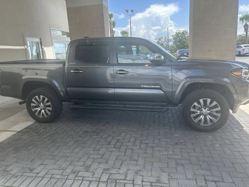 2022 Toyota Tacoma Limited