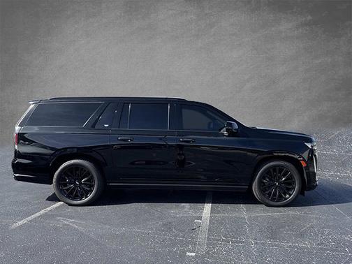 2023 Cadillac Escalade ESV 4WD Sport Platinum