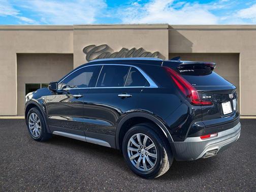 2021 Cadillac XT4 Premium Luxury
