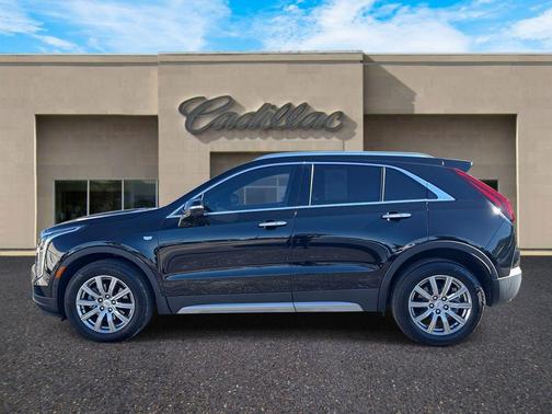 2021 Cadillac XT4 Premium Luxury