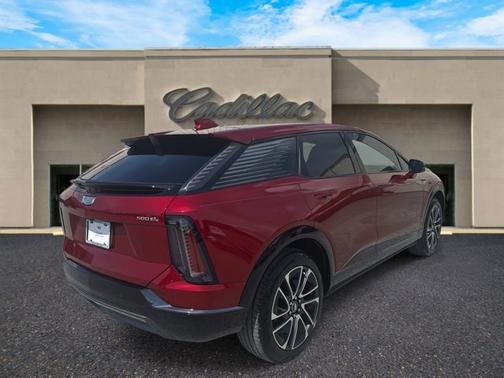 2025 Cadillac OPTIQ Sport